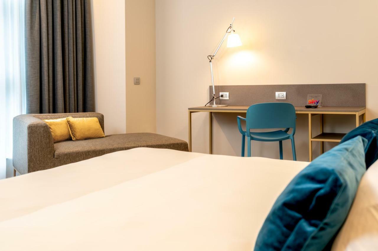 Sleep Tide Suites Мілан Екстер'єр фото